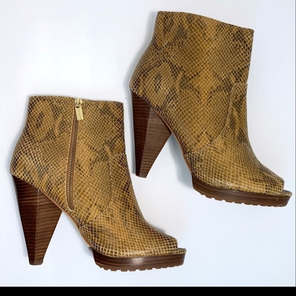 NWOT MICHAEL KORS Snake Print Peep Toe Boots - Picture 1 of 9